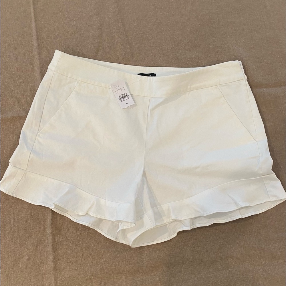NWT white ruffle hem shorts, LOFT